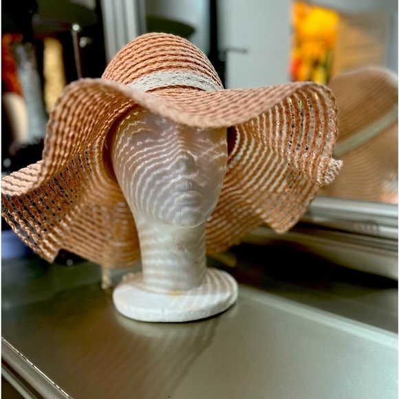 Accessories - Beach Hat